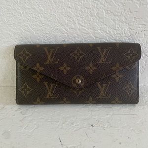 Louis Vuitton Emille Wallet